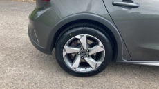 Ford Focus 1.0 EcoBoost 125 Active 5dr Petrol Hatchback